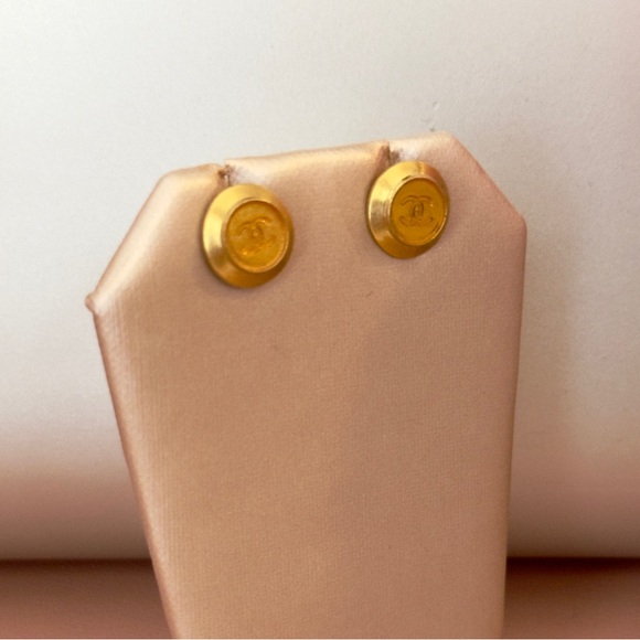 Vintage Chanel 14k Round Gold Logo Earrings - Picture 3 of 6